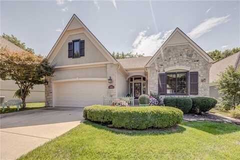 8921 W 142nd Court, Overland Park, KS 66221