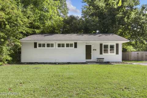 526 Oak Lane, Jacksonville, NC 28540