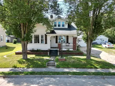 128 S Walnut Street, Perryville, MO 63775