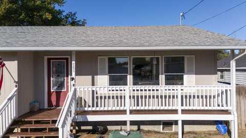 745 NW Claypool Street, Prineville, OR 97754