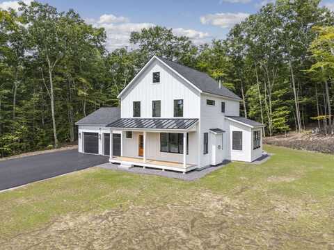 56 Cape Road, Raymond, ME 04071