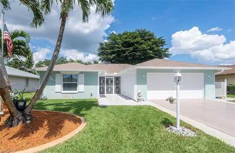 989 Charlemagne, NAPLES, FL 34112