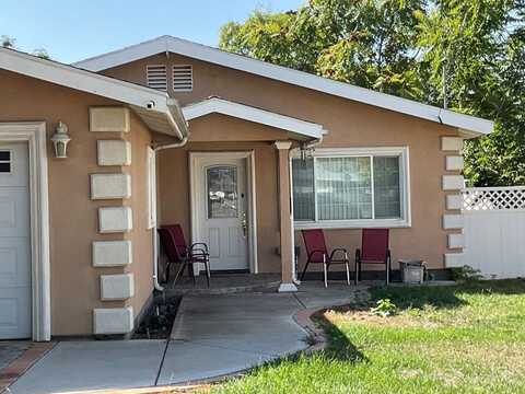 1127 Edgar Avenue, Beaumont, CA 92223