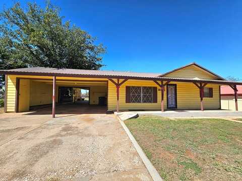 206 W Louisiana, Sweetwater, TX 79556