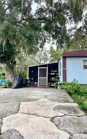 7297 Hawkins Ave, Brooksville, FL 34601