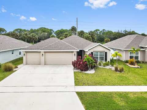 5352 Lugo Street, Fort Pierce, FL 34951