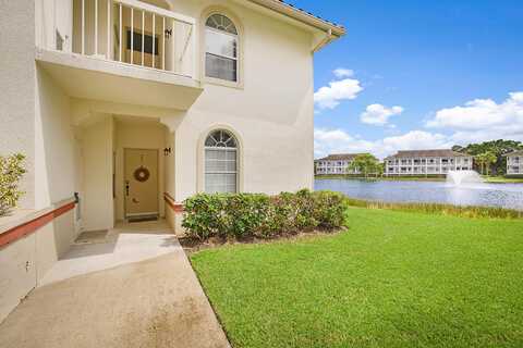 121 Cypress Point Drive, Palm Beach Gardens, FL 33418