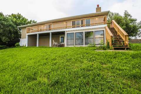 127131 W BRIDGE Road, Aberdeen, SD 57401