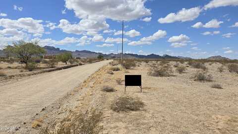 551xx W Pine Street, Tonopah, AZ 85354