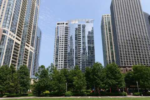 201 N. Westshore Drive, Chicago, IL 60601