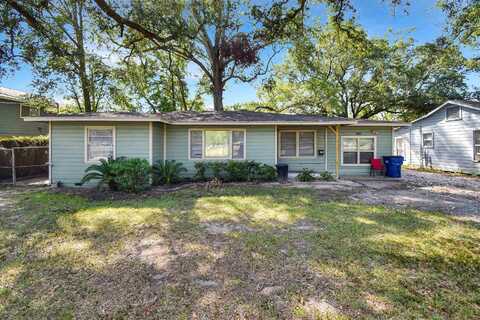 680 S 3rd St., Silsbee, TX 77656