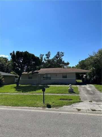 2656 Dr Ella Piper, FORT MYERS, FL 33916