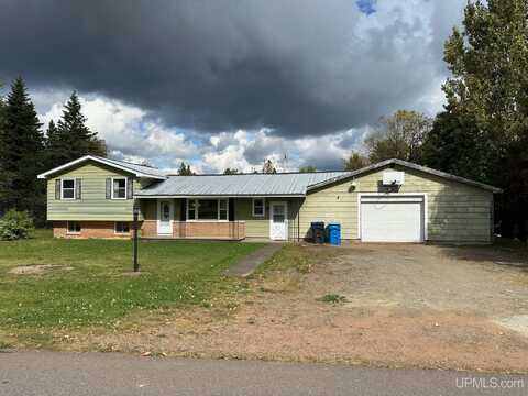 327 W LAKE STREET, MICHIGAMME, MI 49861