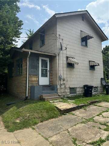 460 BAIRD STREET, AKRON, OH 44311