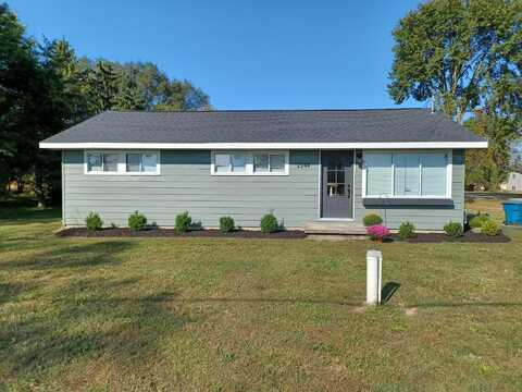 2244 S Smiths Crossing, Midland, MI 48640