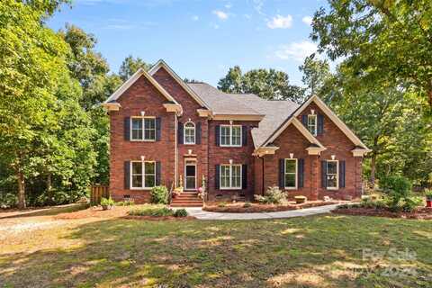 420 Woodlark Court, Indian Trail, NC 28079