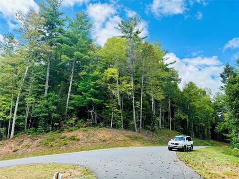 10.21 acres 1981 Round Mountain Parkway lot: 90, Lenoir, NC 28645
