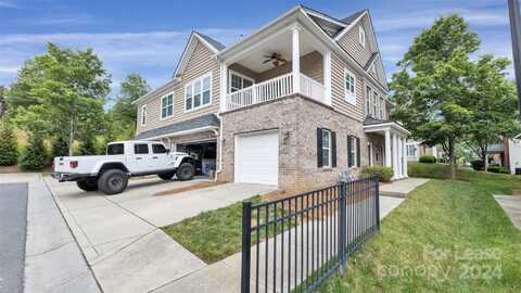 11111 Ascoli Place, Charlotte, NC 28277