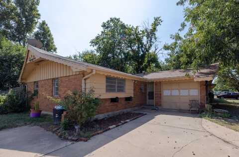 3129 Brooks, Enid, OK 73701