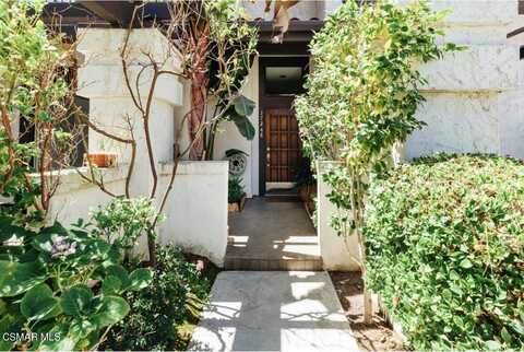 17248 Palisades Circle, Pacific Palisades, CA 90272