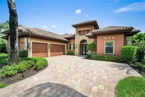 6528 Costa CIR, NAPLES, FL 34113