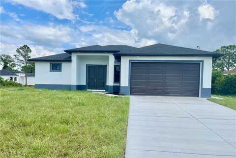 2809 12th Street W, Lehigh Acres, FL 33971