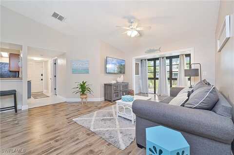 8171 S Woods Circle, Fort Myers, FL 33919