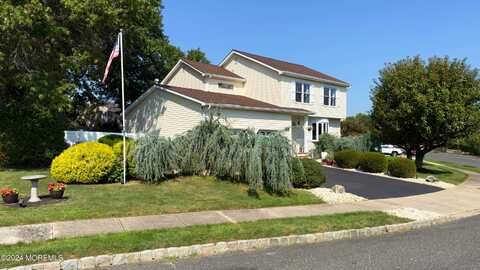 18 Jacob Drive, Howell, NJ 07731