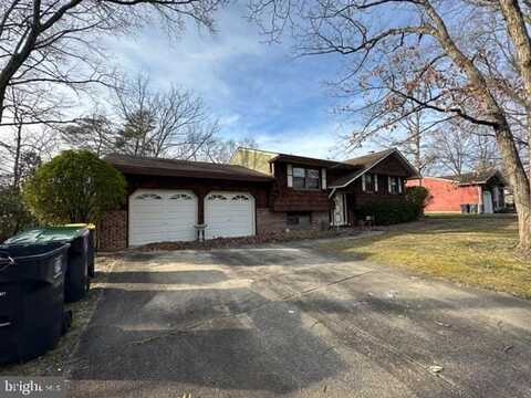 211 CENTAURIAN DRIVE, WEST BERLIN, NJ 08091