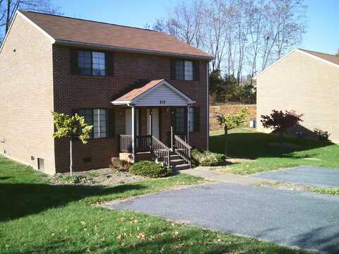 628 & 630 D ST, STAUNTON, VA 24401