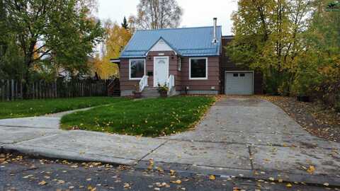 823 FIFTH AVENUE, Fairbanks, AK 99701