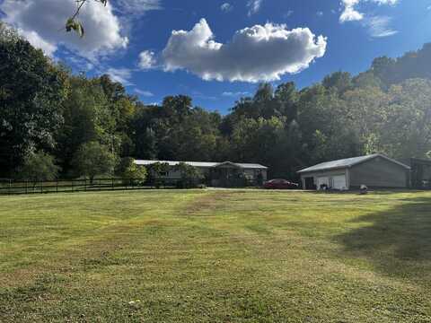 590 Falls Br. Rd, Lavalette, WV 25535