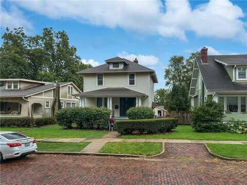 1709 Bloom Street, Lexington, MO 64067