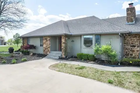 1710 Cedar Ridge Road, Parsons, KS 67357