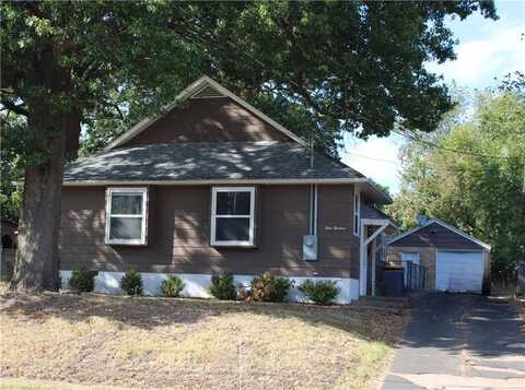 113 E 14th Street, Pittsburg, KS 66762