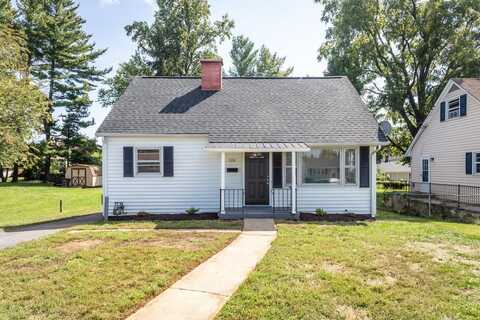 520 LOUDOUN AVE, WAYNESBORO, VA 22980