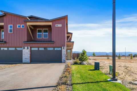 22 Bridger St, Cascade, ID 83611