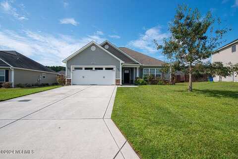 426 Derrick Drive, Sneads Ferry, NC 28460