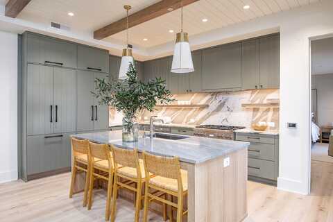 5626 Southern Pines Ln, Kiawah Island, SC 29455
