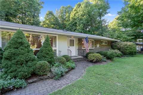 117 Munro Dr, Camillus, NY 13031