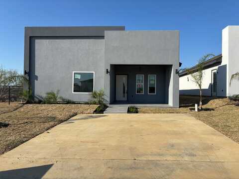 5210 Plasencia Ln., LAREDO, TX 78046