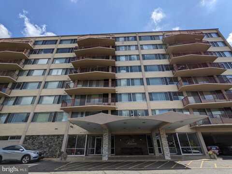 5353 COLUMBIA PIKE #208, ARLINGTON, VA 22204