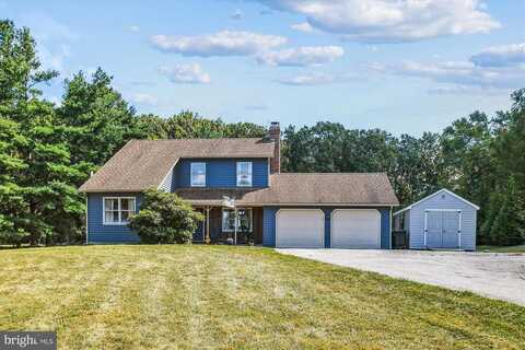 2433 SNYDERSBURG RD, HAMPSTEAD, MD 21074