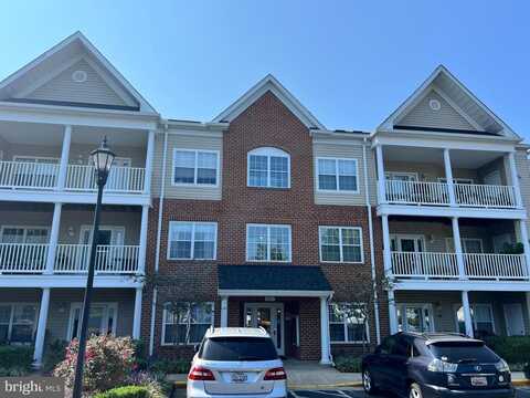 803 LATCHMERE CT #303, ANNAPOLIS, MD 21401