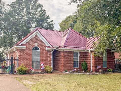 145 OAKLAND HILLS, Oakland, TN 38060