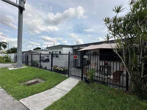 6060 NW 7th St, Miami, FL 33126