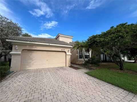 6539 Stonehurst Cir, Lake Worth, FL 33467