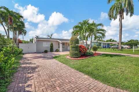 6740 Coolidge St, Hollywood, FL 33024