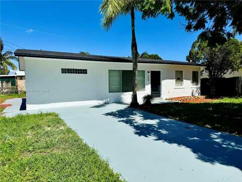 1649 NE 30th Ct, Pompano Beach, FL 33064