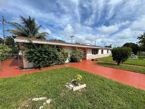 20685 NE 2nd Ave, Miami, FL 33179